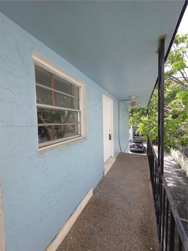 Building Photo - 1152 NW 6th St