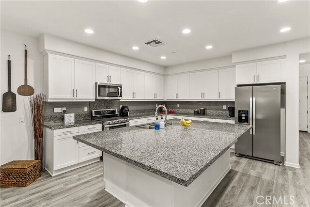 Foto del edificio - 25187 Golden Maple Dr