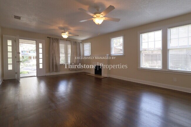 Building Photo - 3944 Herschel St