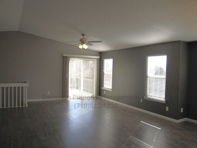 Foto del edificio - Beautifully Updated Home in Security-Widef...