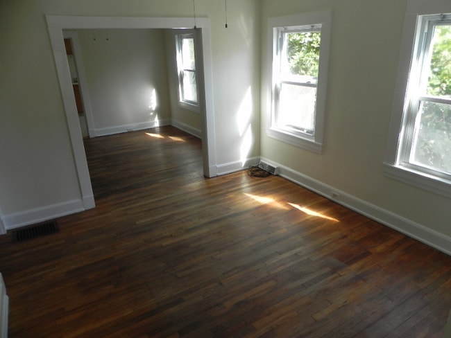 Foto del edificio - 186 Grasmere Ave