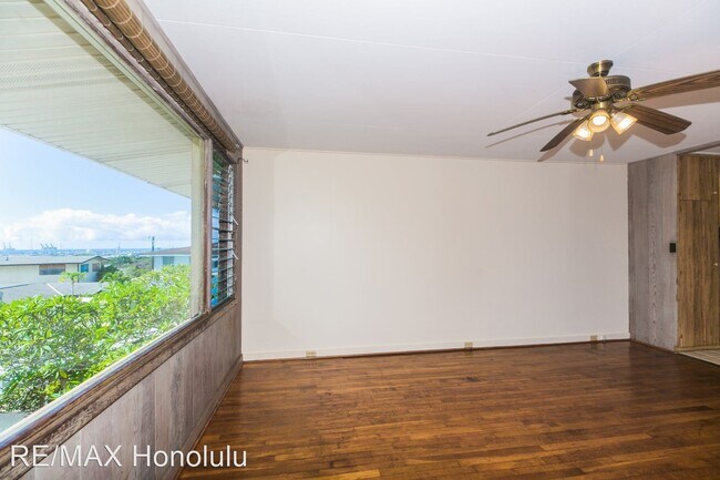 Foto del edificio - 3 br, 2 bath House - 1669 A Makuakane Pl