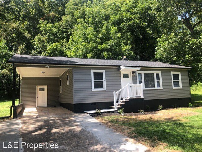 Building Photo - 3 br, 2 bath House - 105 Lance Street