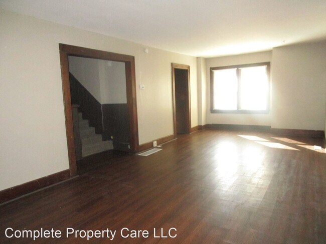 Foto del edificio - 3 br, 1 bath House - 605 W Beechwood