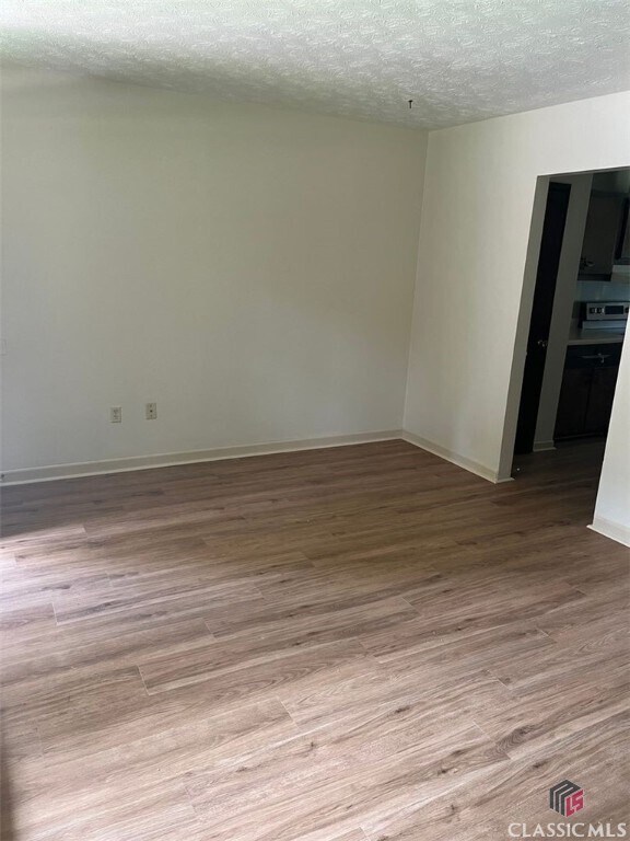 Building Photo - 1807 Cedar Shoals Dr