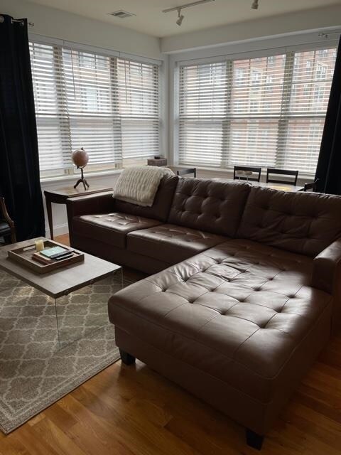 Building Photo - 4401 Park Ave