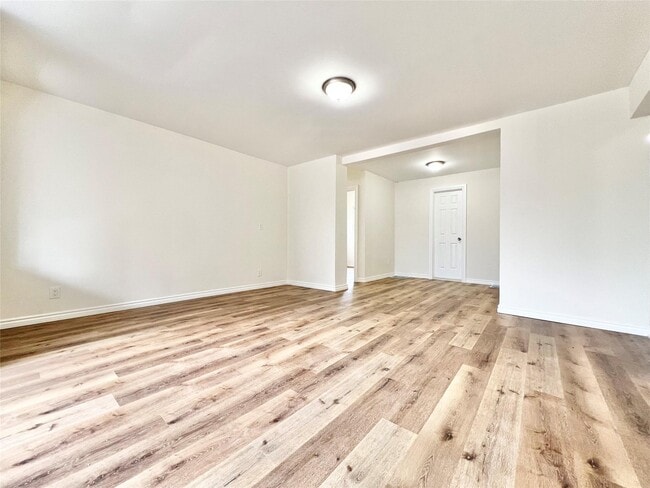 Building Photo - 412 Highland Ave