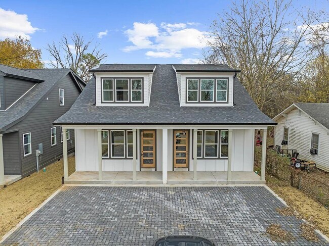Foto del edificio - 4318 Woods St