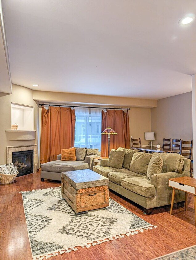 2159 W 29th Ave, Anchorage, AK 99517 Townhome Rentals in Anchorage AK