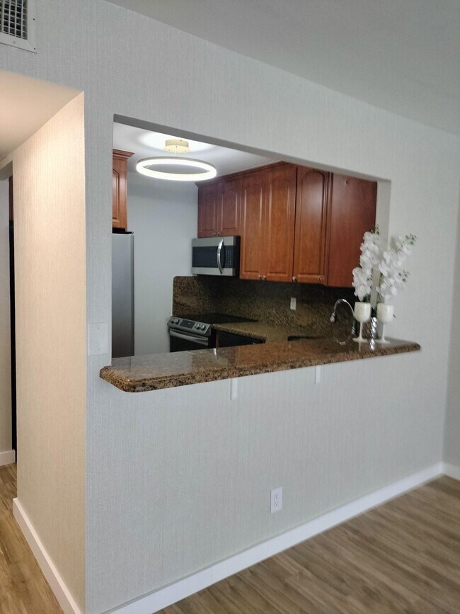 Building Photo - 501 Three Islands Boulevard