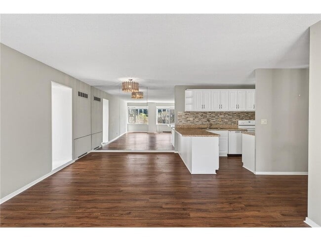 Foto del edificio - 19 S 1st St