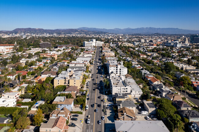 Aerial Photo - 837 Crenshaw Blvd