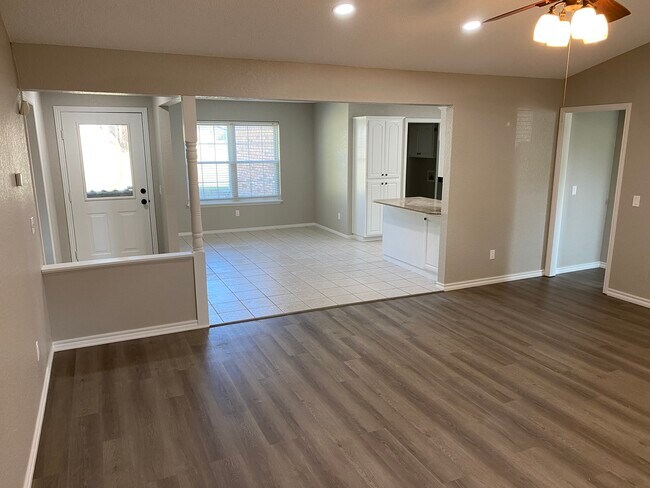 Foto del edificio - 1306 SE 21st St