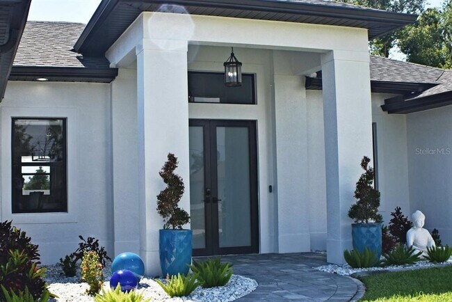 Foto del edificio - 1720 SW 19th Pl