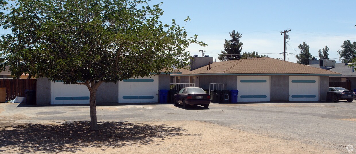 Primary Photo - 15585 Broken Bow Rd