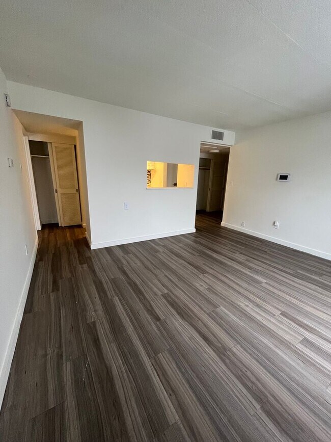 Interior Photo - Sycamore Place Apartments