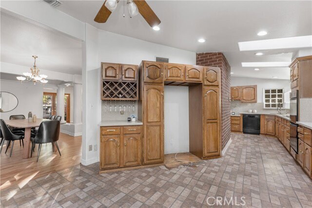 Building Photo - 9348 Tujunga Canyon Blvd