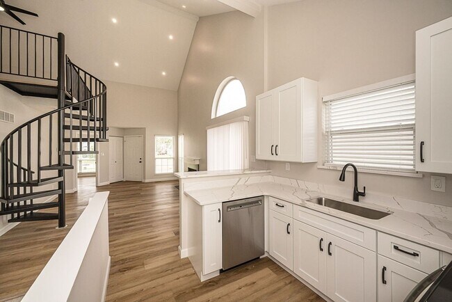 Foto del edificio - 2666 Liberty Gardens Dr