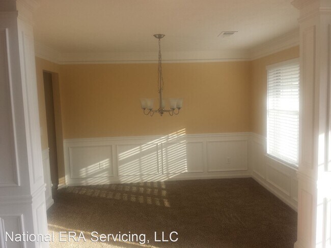 Building Photo - 4 br, 3 bath House - 150 Spring Lake Terrace