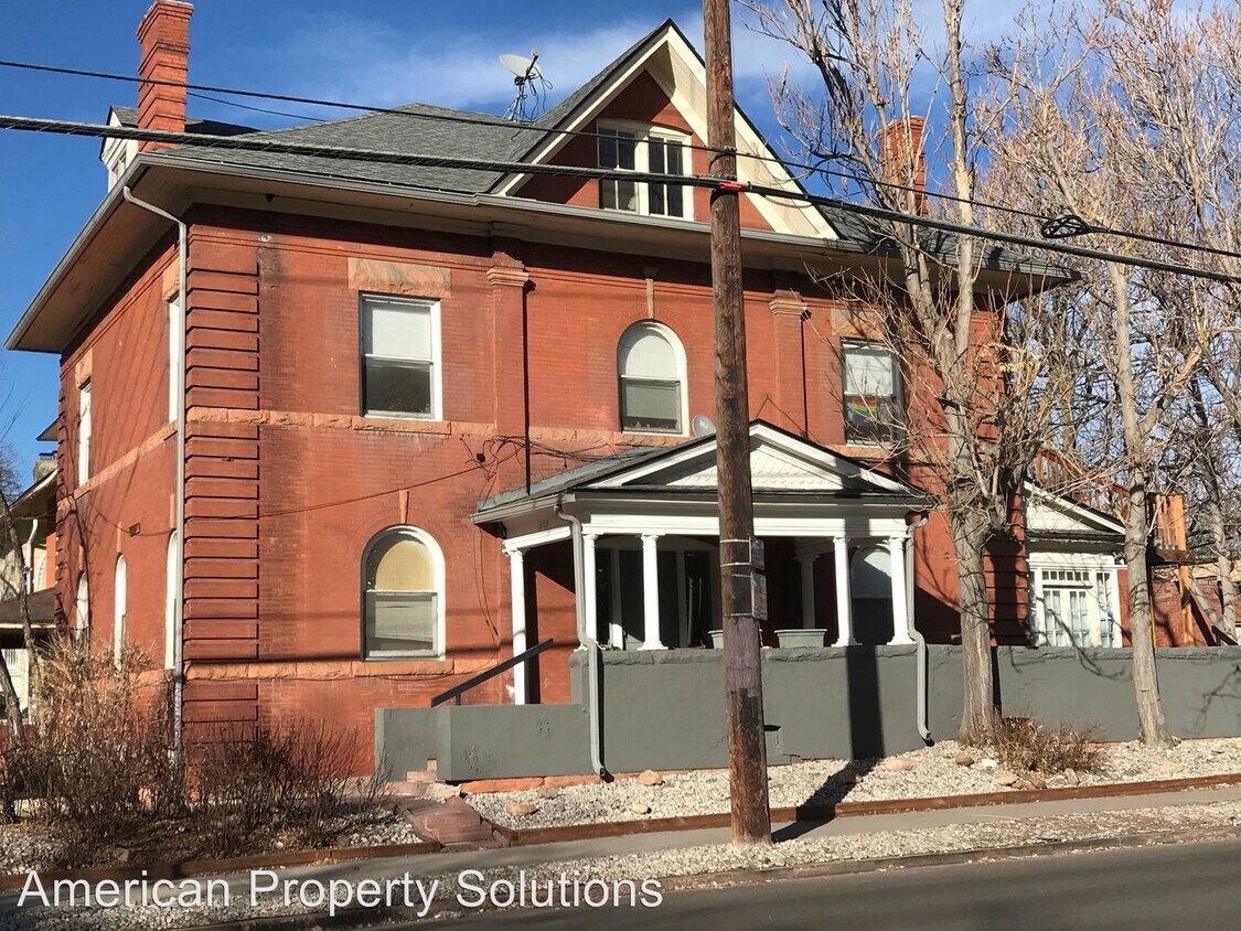 Primary Photo - 1300 Race St