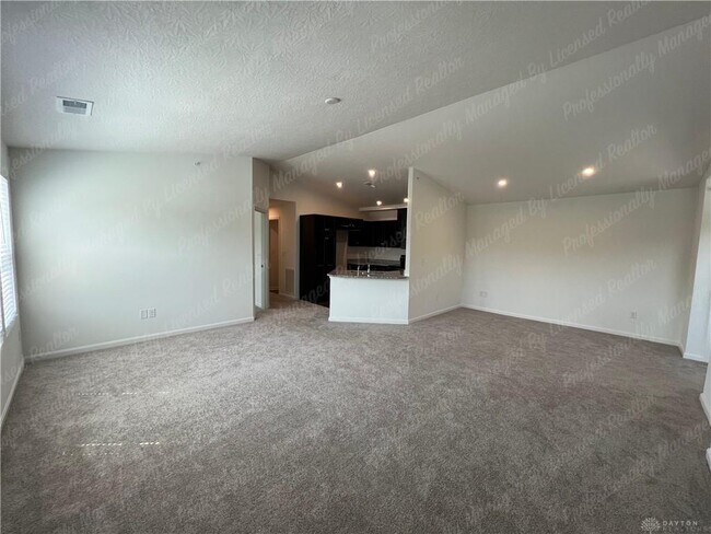 Building Photo - 1631 Honey Tree Pl