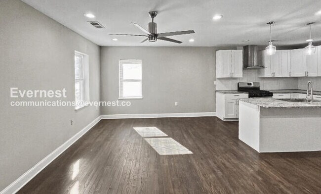 Foto del edificio - 155 Rosser St SW