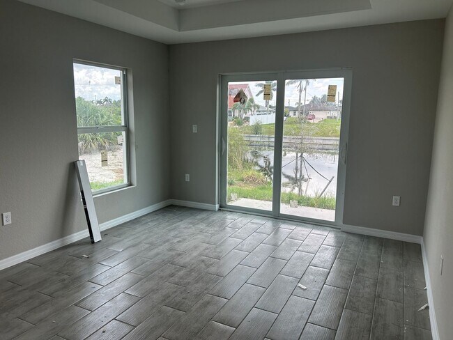Foto del edificio - Coming soon new construction 4/3