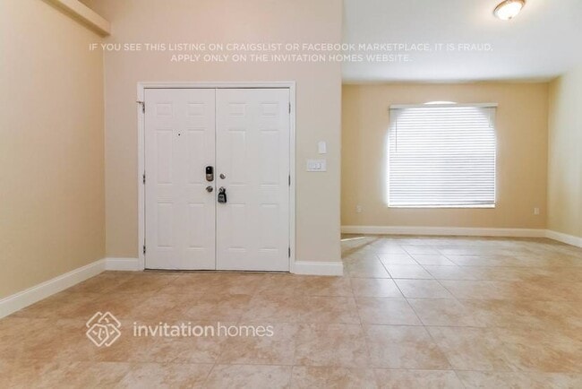 Building Photo - 8723 NW 142nd Ln