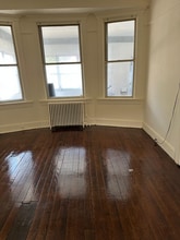Building Photo - 121 Kearney Ave