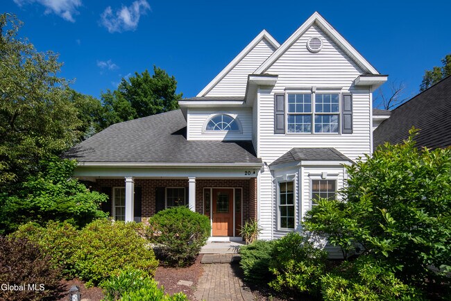 Foto del edificio - 20 Fairhill Rd