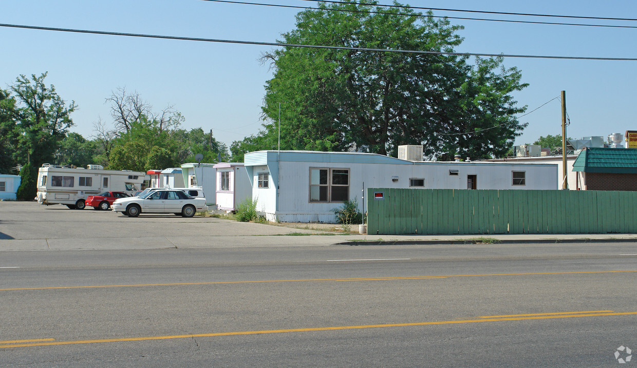 Primary Photo - Overland Mobile Home Park