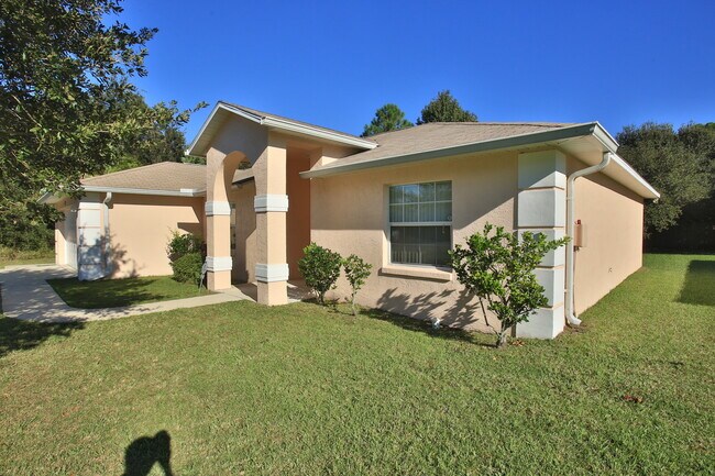 Building Photo - 22 Buttonworth Dr