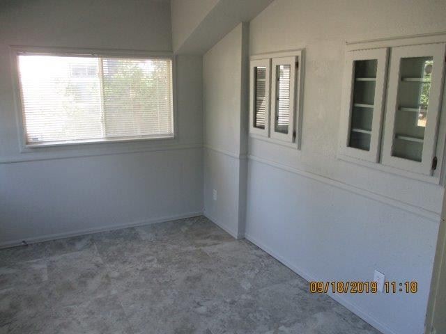 Foto del edificio - 5 br, 3 bath House - 1901 W. 23rd Street