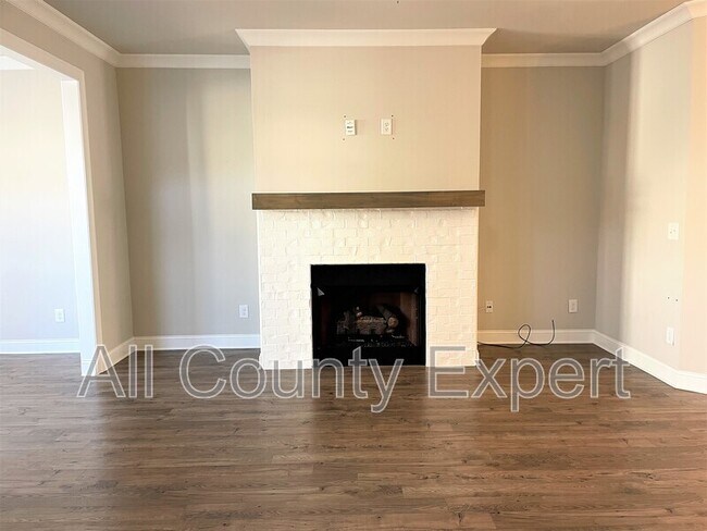 Foto del edificio - 113 Laurel Crst Aly