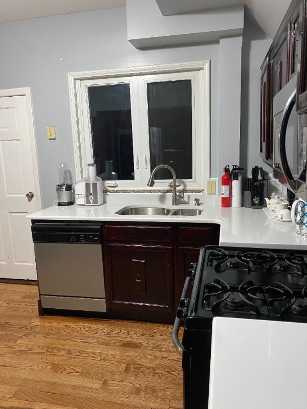 Foto del edificio - 39 Outlook Ave