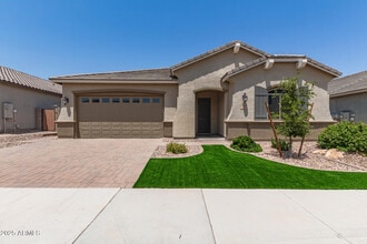 Building Photo - 2808 W Roosevelt Dr