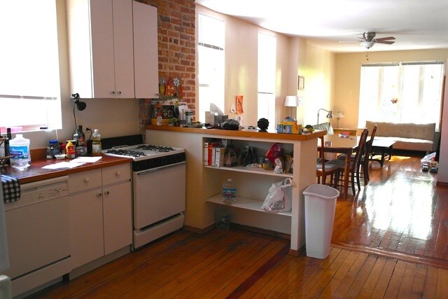 Kitchen - 2432 W. Cortez