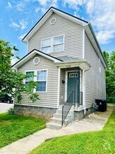 Building Photo - 210 N 18th St