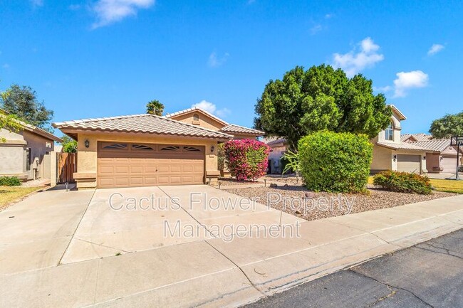 Foto del edificio - 1616 E Heather Ave