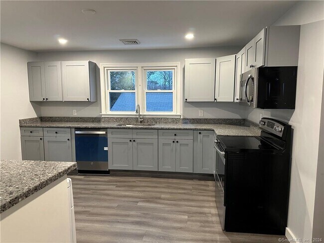 Foto del edificio - 76 Adams St