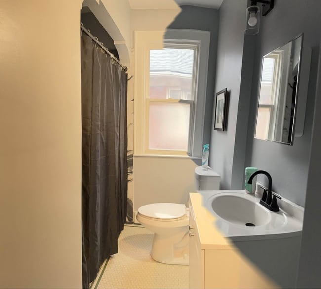 Building Photo - 2636 Pasadena St