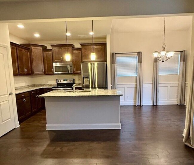 Foto del edificio - 4012 Lexie Ln