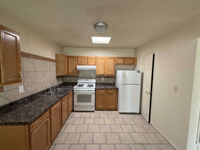 Foto del edificio - 5425 E 30th St