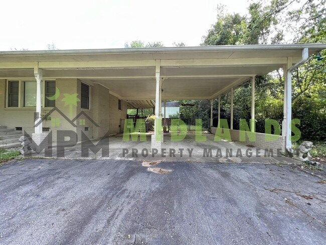 Building Photo - 948 Betsy Drive