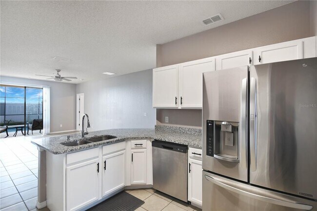 Foto del edificio - 915 Knollwood Dr