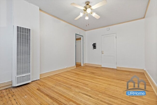 Interior Photo - Vintage Studio & 1 bedrooms! Living in the...