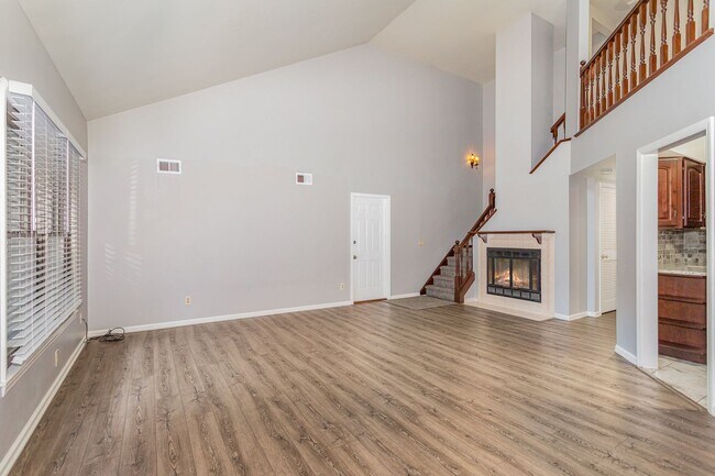 Foto del edificio - Single Family 2 Bedroom 2 Bathroom Home Fo...