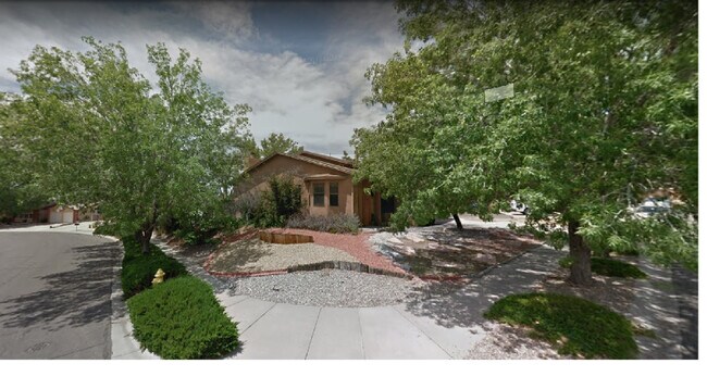 Foto del edificio - 5601 Chelwood Park Blvd NE