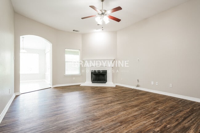 Building Photo - 9313 Marilyn Ct