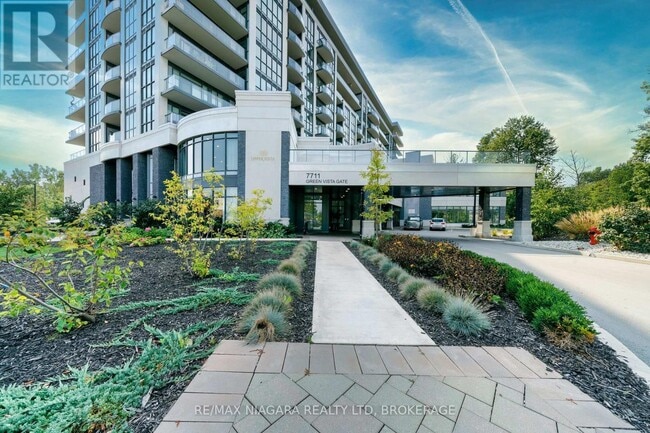 Building Photo - 7711 Green Vista Gate